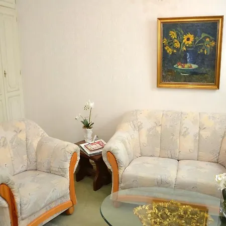 Haus Schaper Апартаменты *